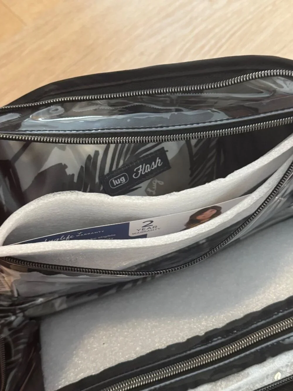 Lug Flash Cosmetic Case Black Travel Makeup Organizer Clear Zip Pockets NWT
